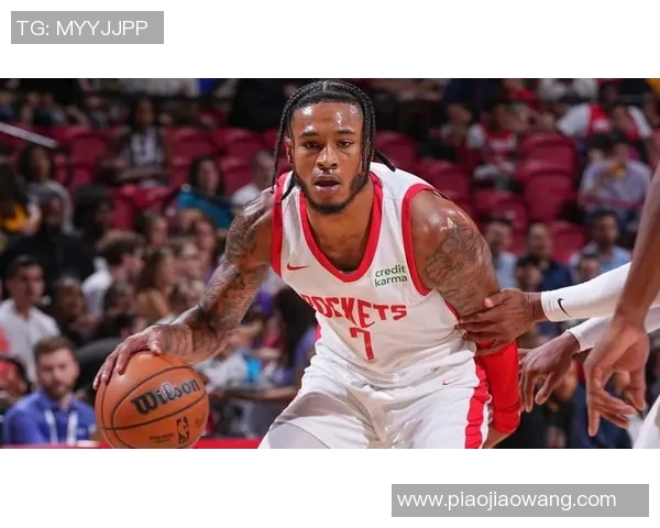 霍勒迪仍倾向穿5号球衣未改11号选择原因解析