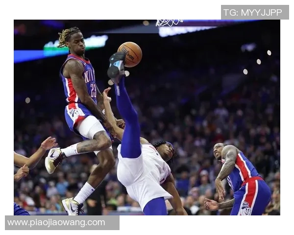 埃利斯分享定妆照自比棋手三分球命中率引发热烈讨论