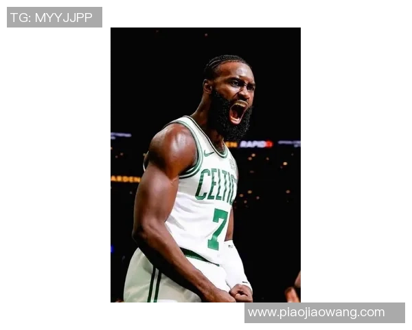 杰伦-布朗：相比上赛季我们损失了五位球员 要找到替代需要时间