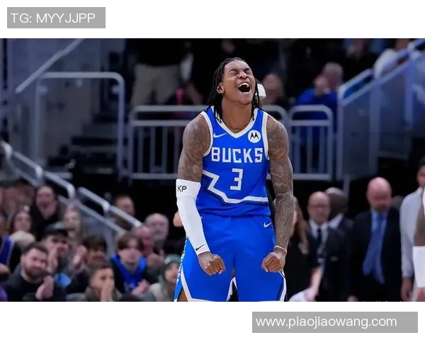 雄鹿官方：小凯文·波特遭遇左脚踝扭伤，本场比赛不会回归